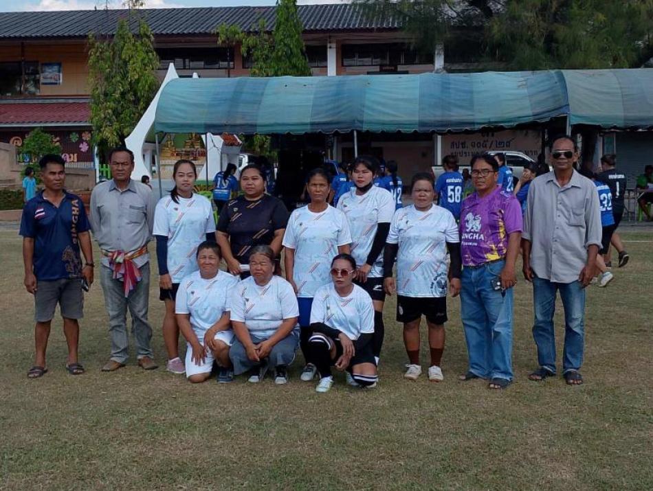 การแข่งขันกีฬาสี่วัยต้านภัยยาเสพติด